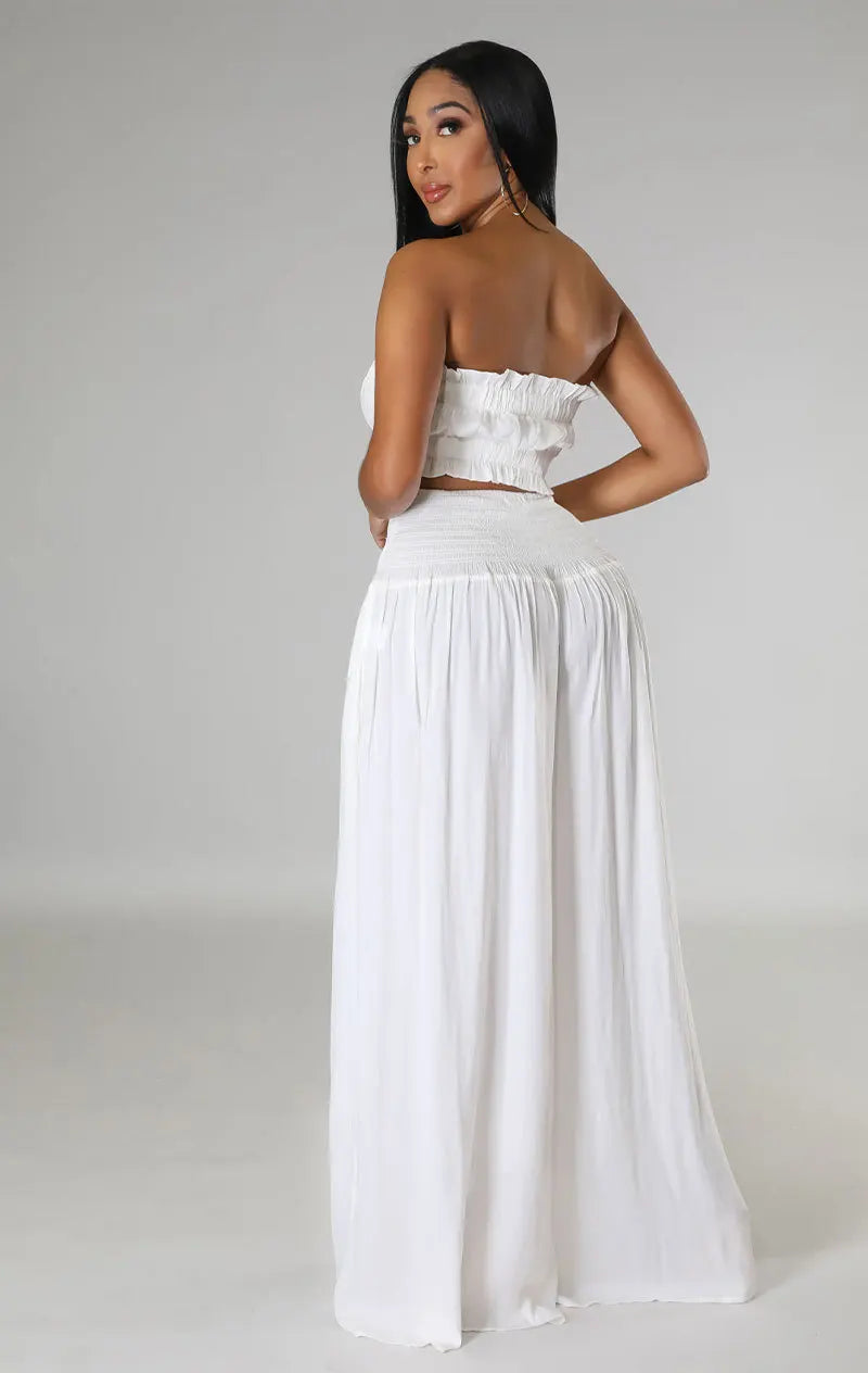 Chic Two Piece Set for Women - Stylish Pants and Top Outfit for Night Clubs and Casual Wear